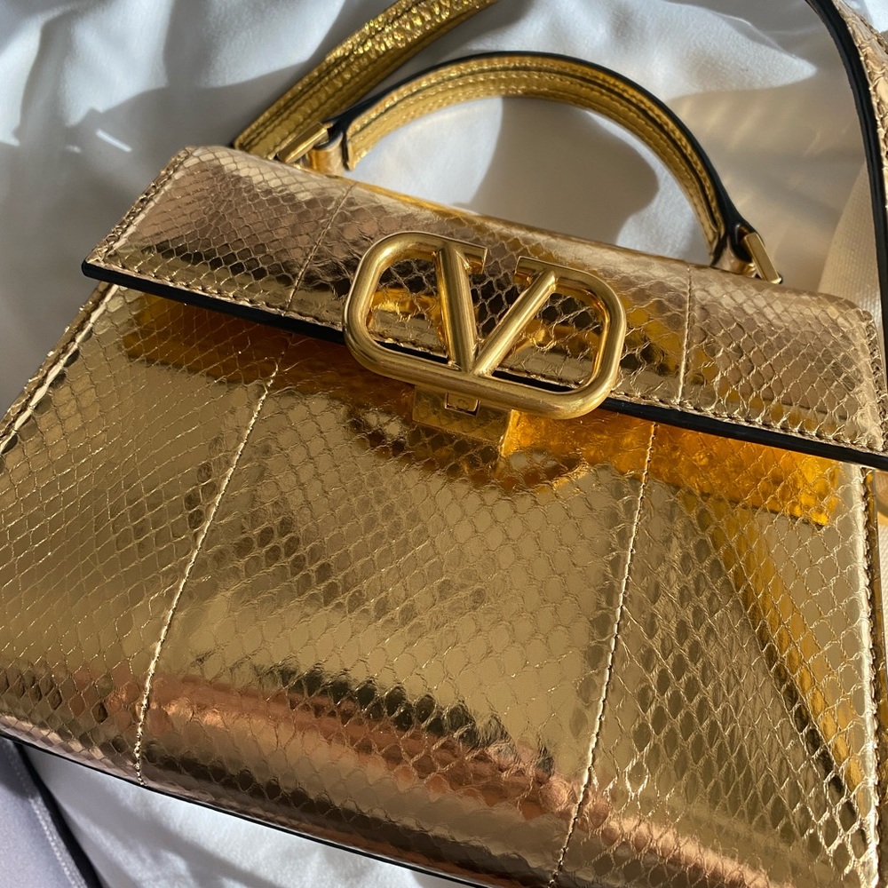 New Python Valentino V Sling Bag ✨